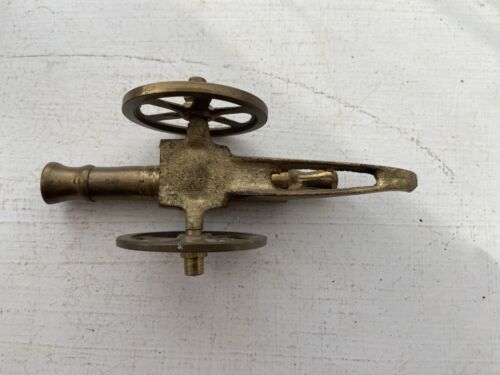 Small Antique Brass Field Cannon Collectable Brassware