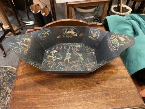 Beautifully Decorated Painted Toleware Bread Tray Chinese Scenes Kitchenalia