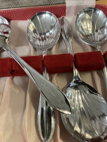 Lovely Vintage Retro Boxed Set Of Dessert Spoons Chrome Shell Bowls Sheffield