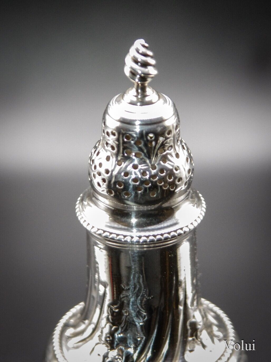 Early Thomas Daniell Georgian 1775 London Silver Pepper / Caster / Shaker