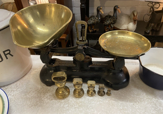 Vintage Libra Scales Kitchen Scales Weights Collectable Kitchenalia