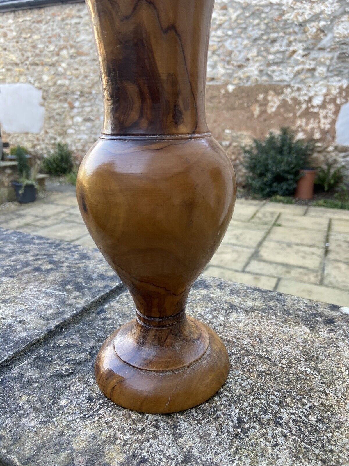 Attractive Vintage Hand Turned Wooden Vase Burr Walnut Collectable Home