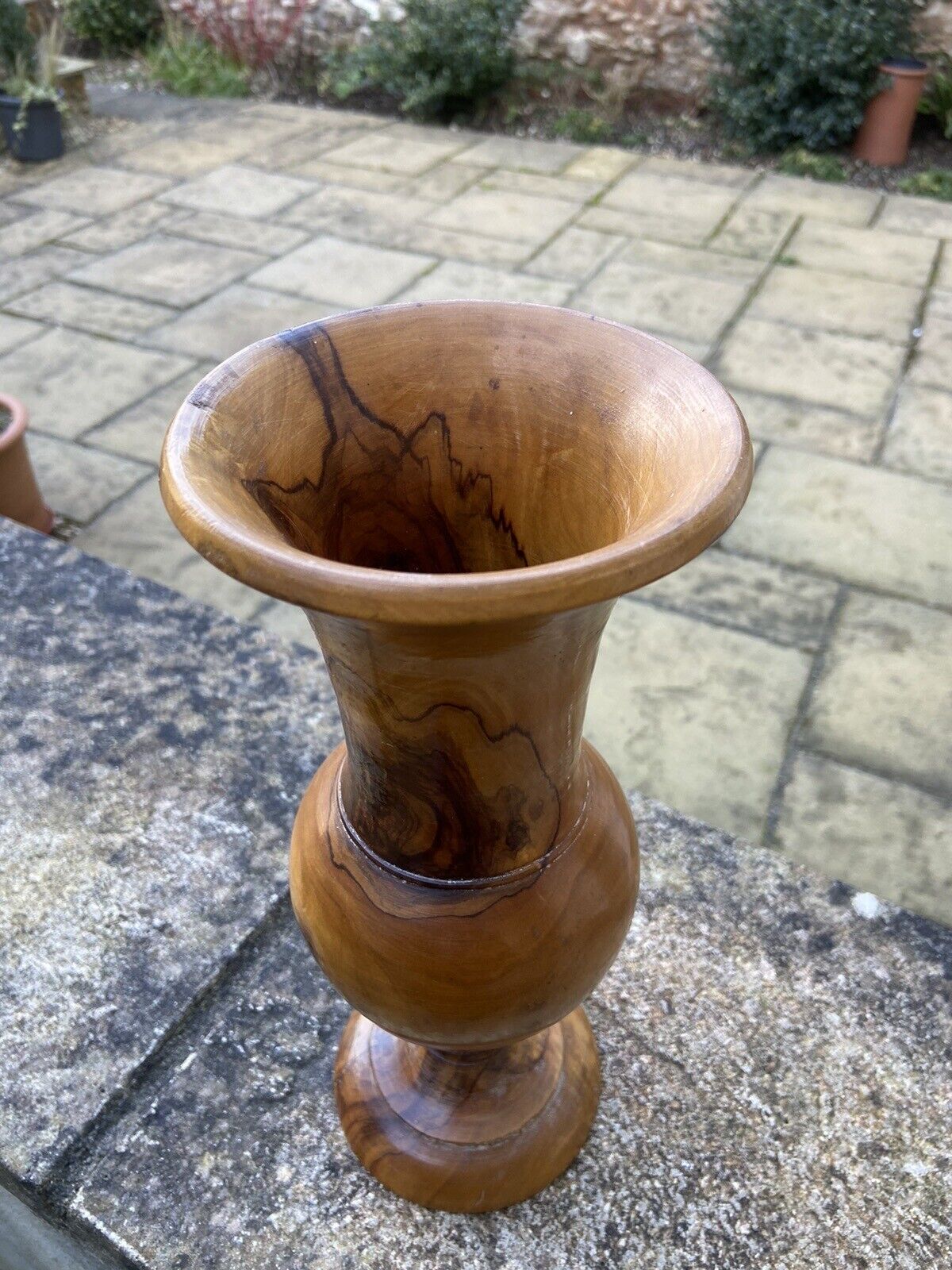 Attractive Vintage Hand Turned Wooden Vase Burr Walnut Collectable Home