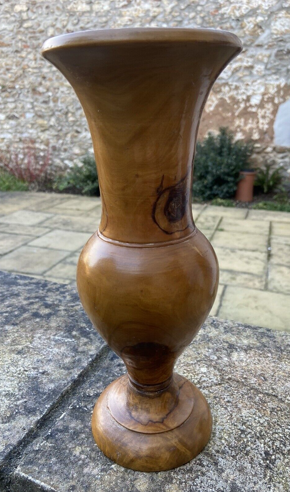 Attractive Vintage Hand Turned Wooden Vase Burr Walnut Collectable Home