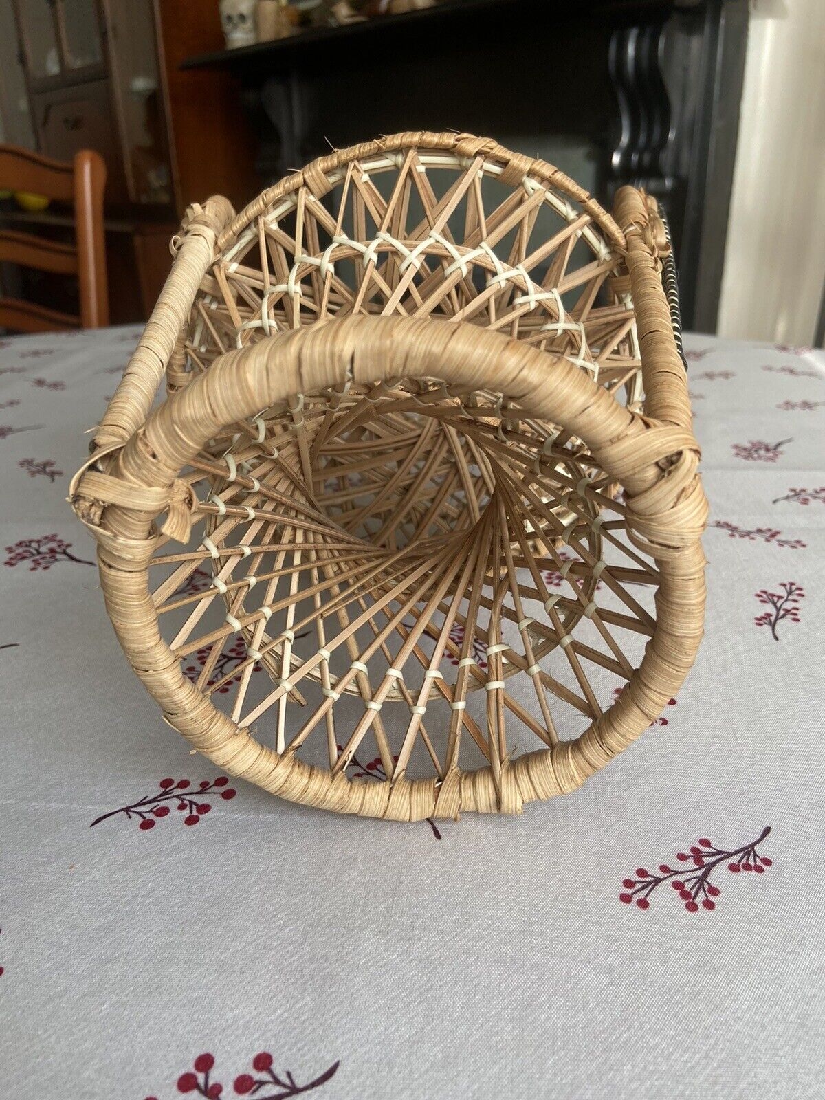 VIntage Mini Peacock Wicker Fan Back Rattan Chair 38cm Doll Plant Stand Boho