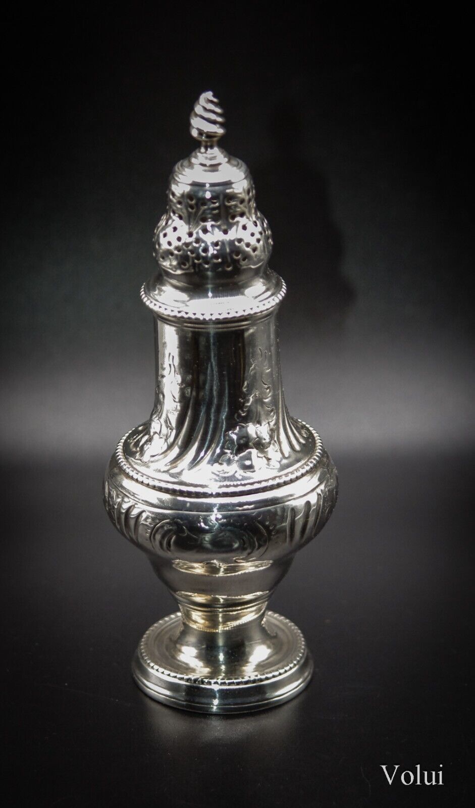 Early Thomas Daniell Georgian 1775 London Silver Pepper / Caster / Shaker