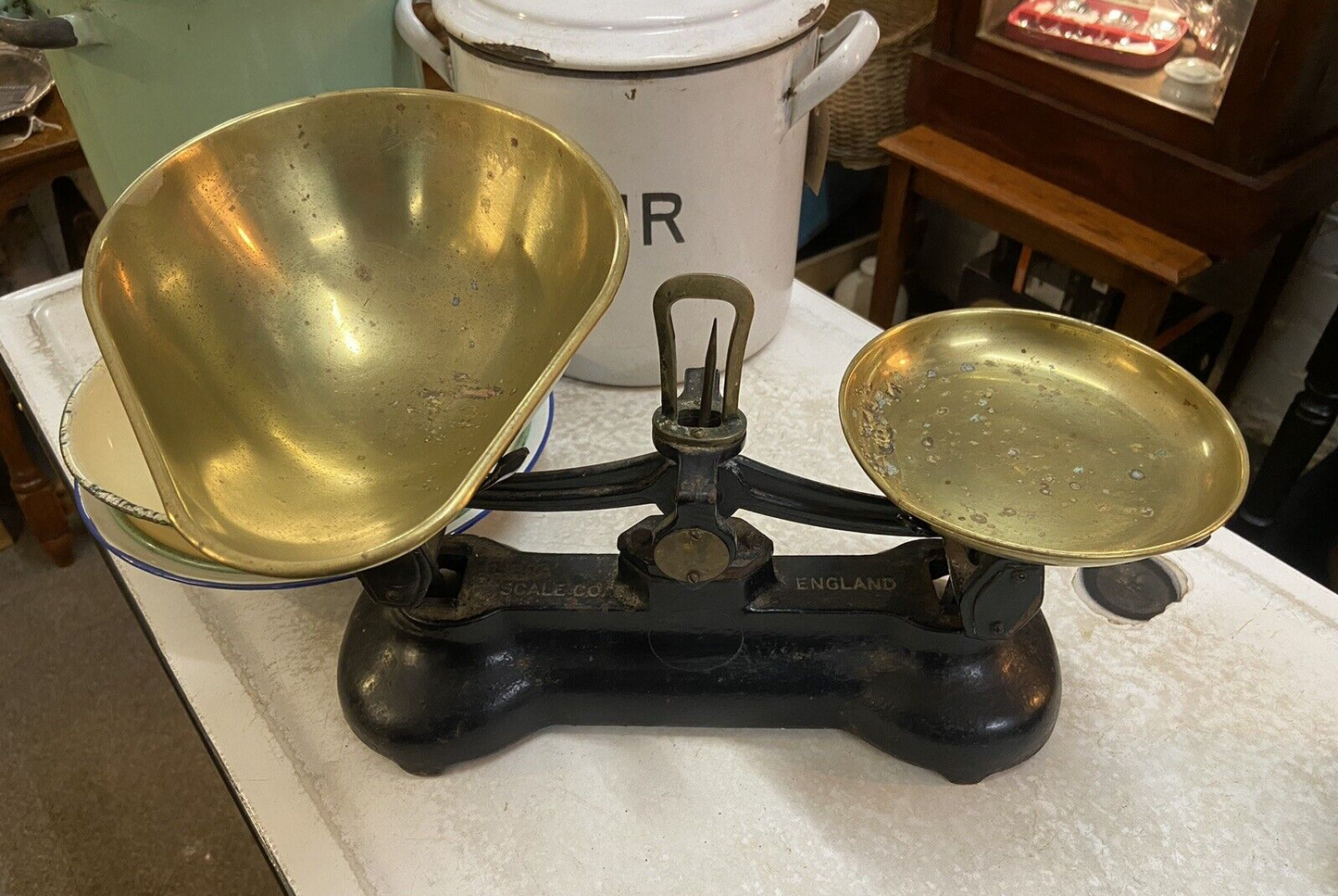 Vintage Libra Scales Kitchen Scales Weights Collectable Kitchenalia