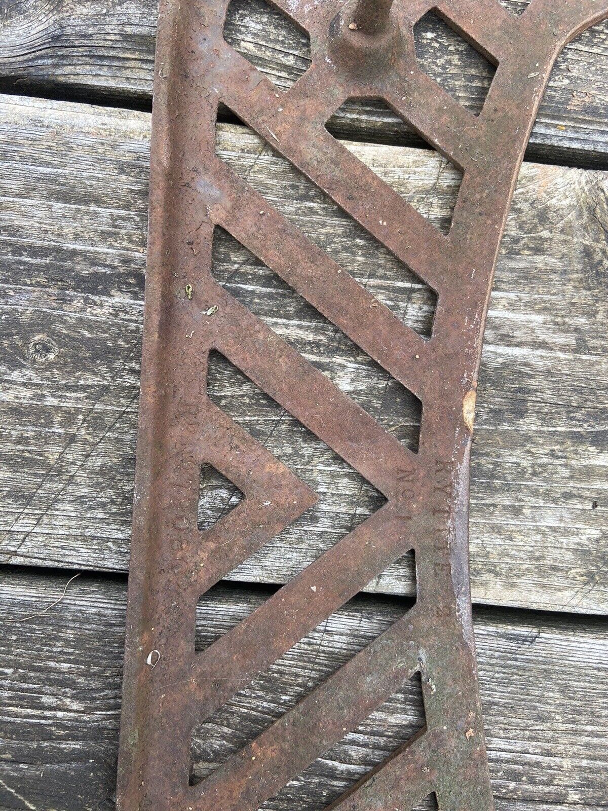 Antique Rytite 2 No. 1 Fireside Trivet Hearth Stand Reg No. 790803 Collectable