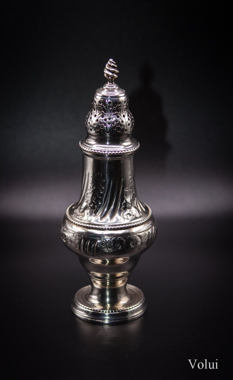 Early Thomas Daniell Georgian 1775 London Silver Pepper / Caster / Shaker