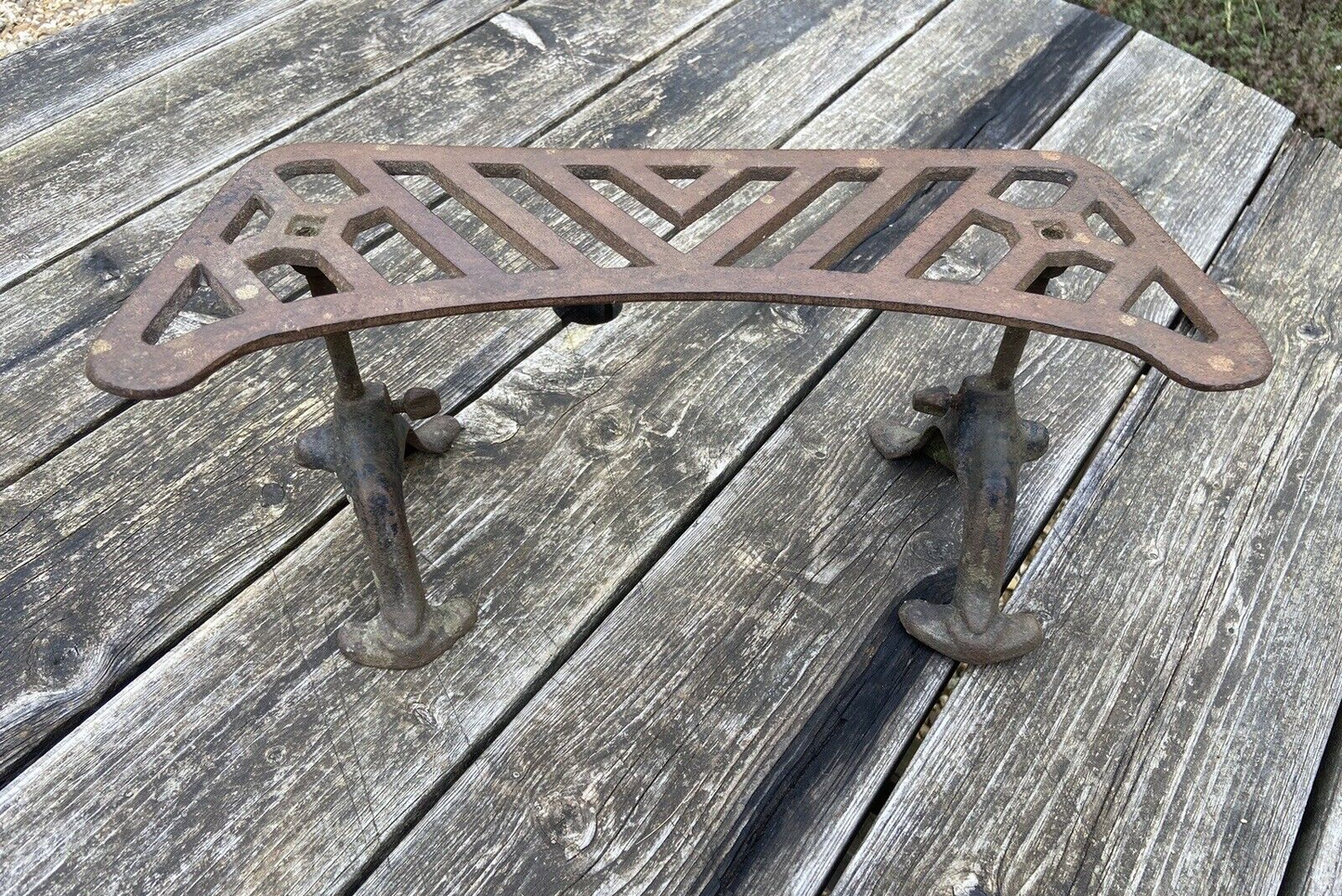 Antique Rytite 2 No. 1 Fireside Trivet Hearth Stand Reg No. 790803 Collectable