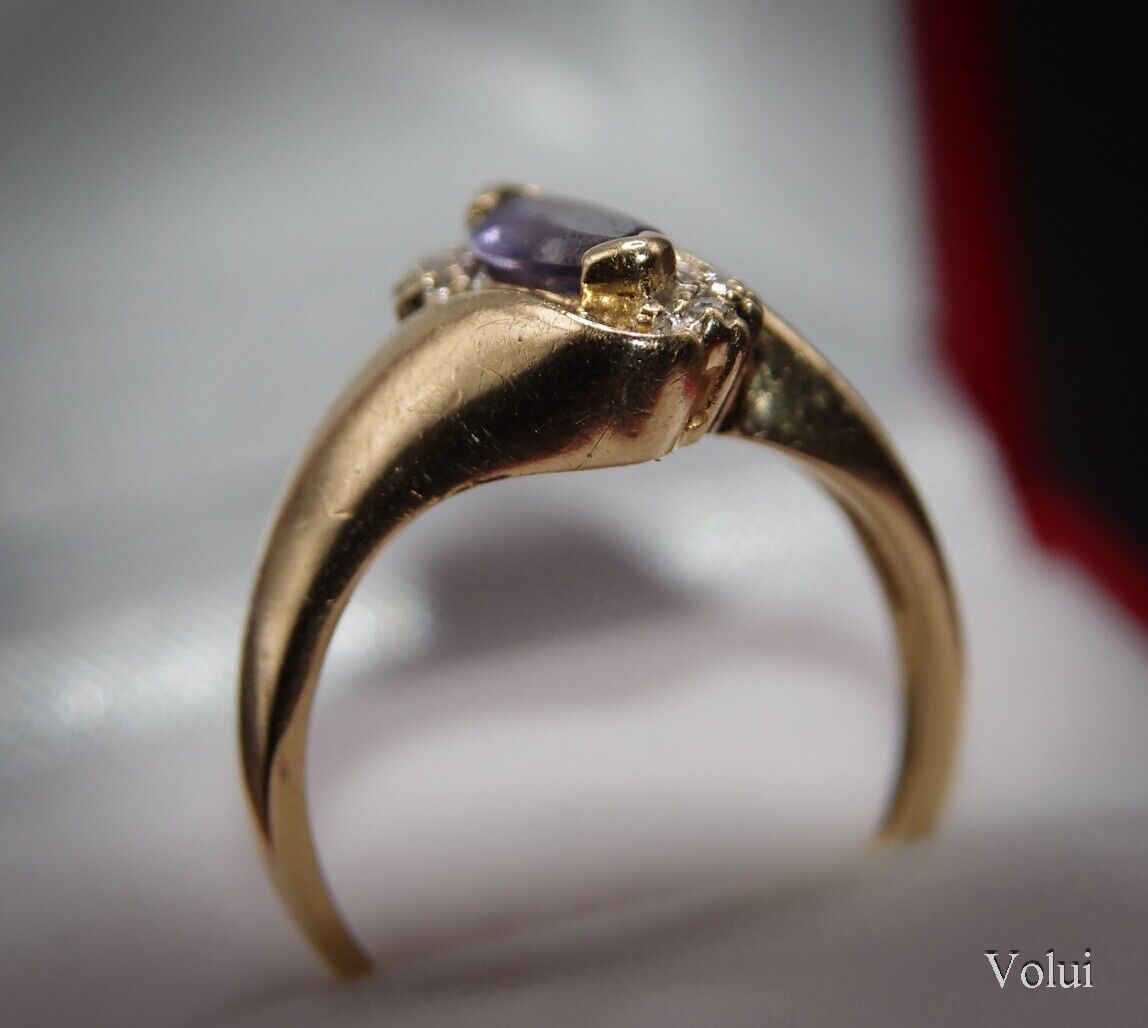 Stunning 9 Carat Gold and Iolite Ring Size P Pre-Owned Great Gift Idea