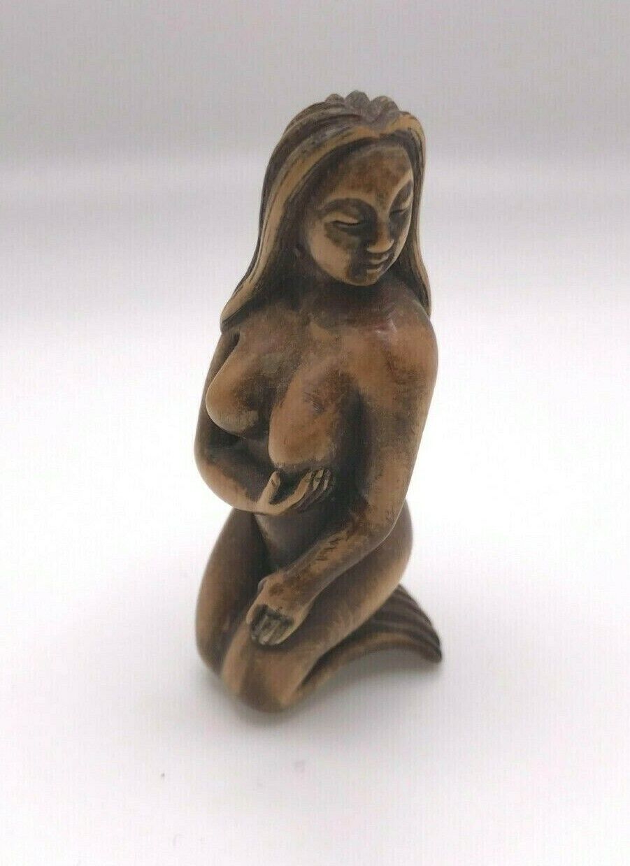 Beautiful Vintage Japanese Wooden Mermaid Netsuke Collectable